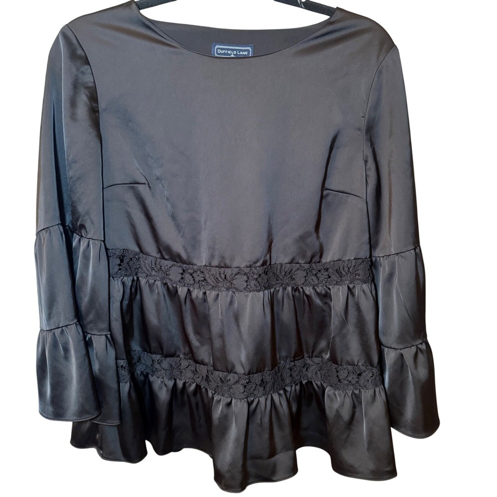 Duffield Lane NWT Black Satin Tiered Peplum Blouse Lace Trim Bell Sleeve Small